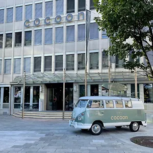 Cocoon **** Salzburgo